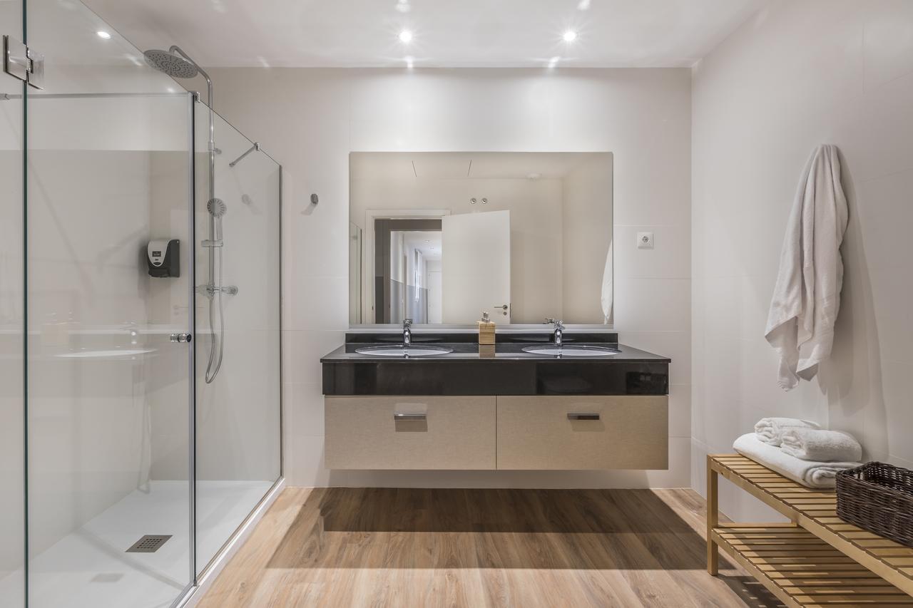 Slow Suites Bellas Artes Madrid Eksteriør billede