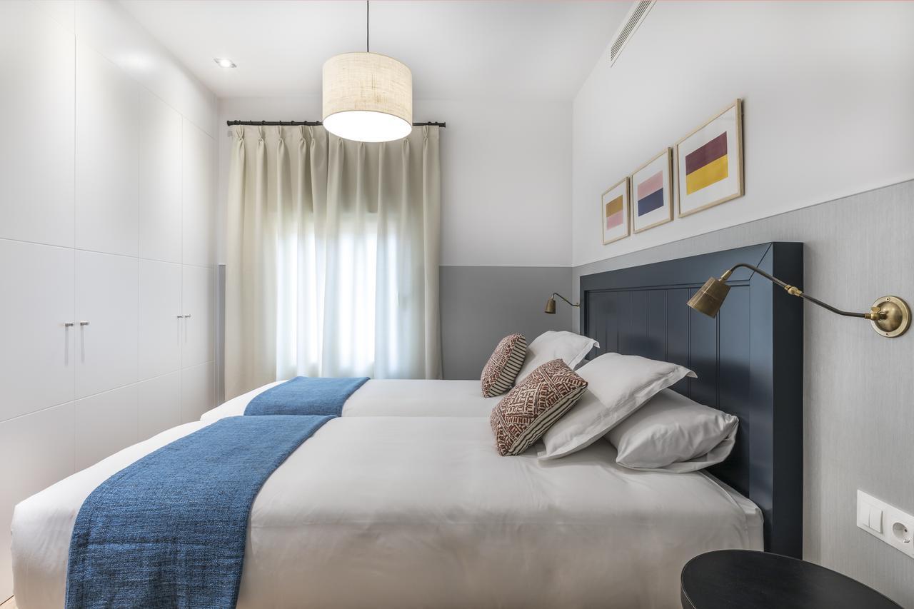 Slow Suites Bellas Artes Madrid Eksteriør billede