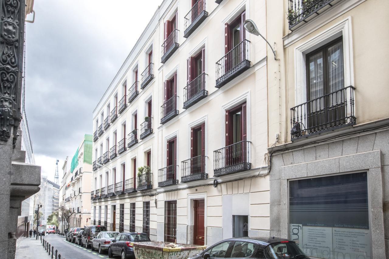 Slow Suites Bellas Artes Madrid Eksteriør billede