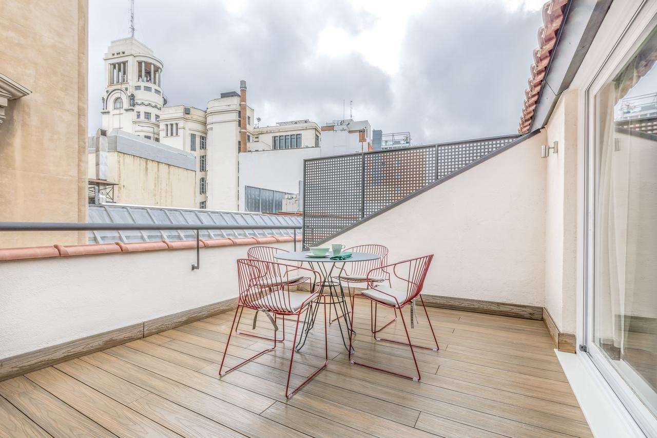 Slow Suites Bellas Artes Madrid Eksteriør billede