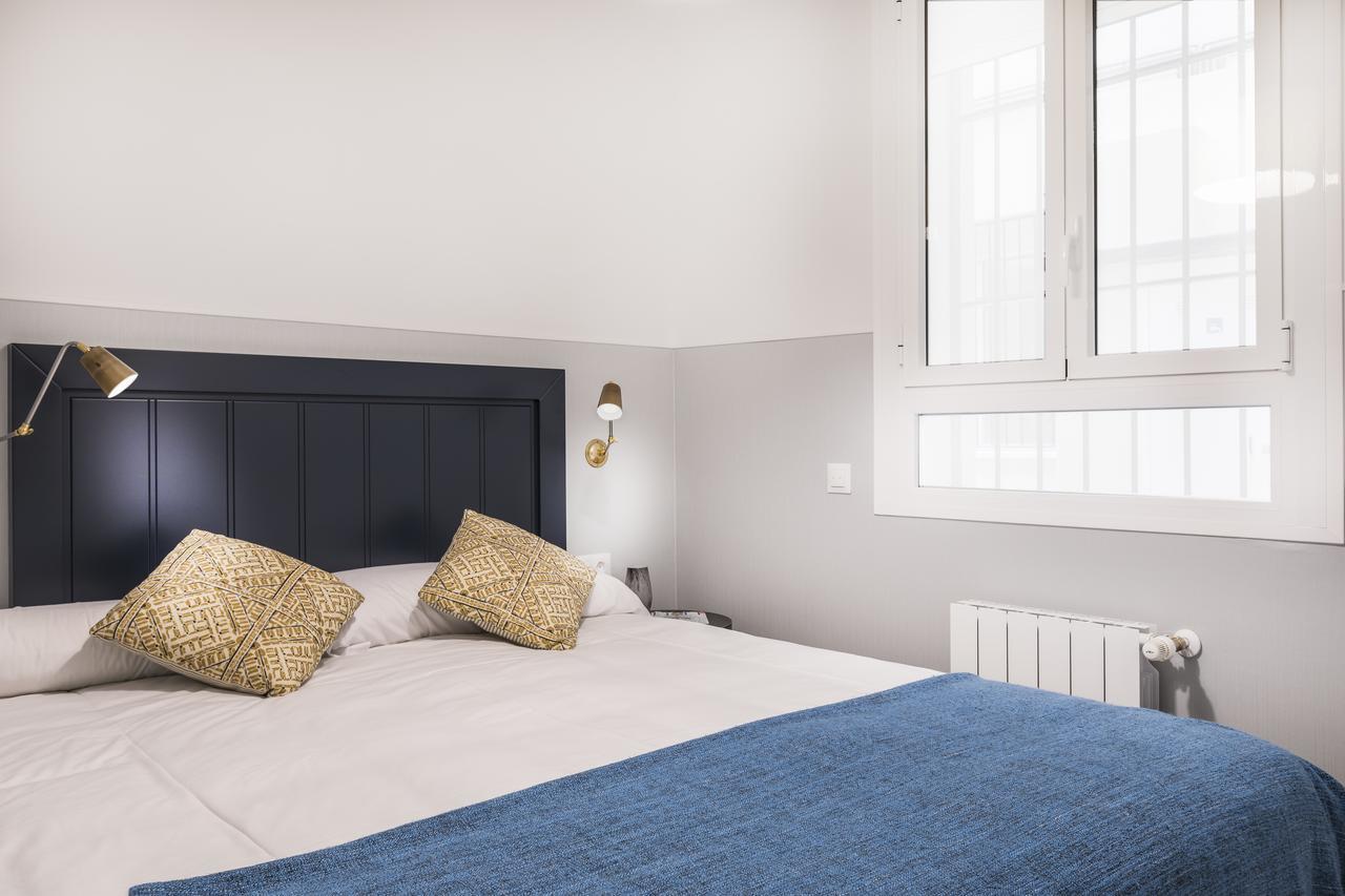 Slow Suites Bellas Artes Madrid Eksteriør billede