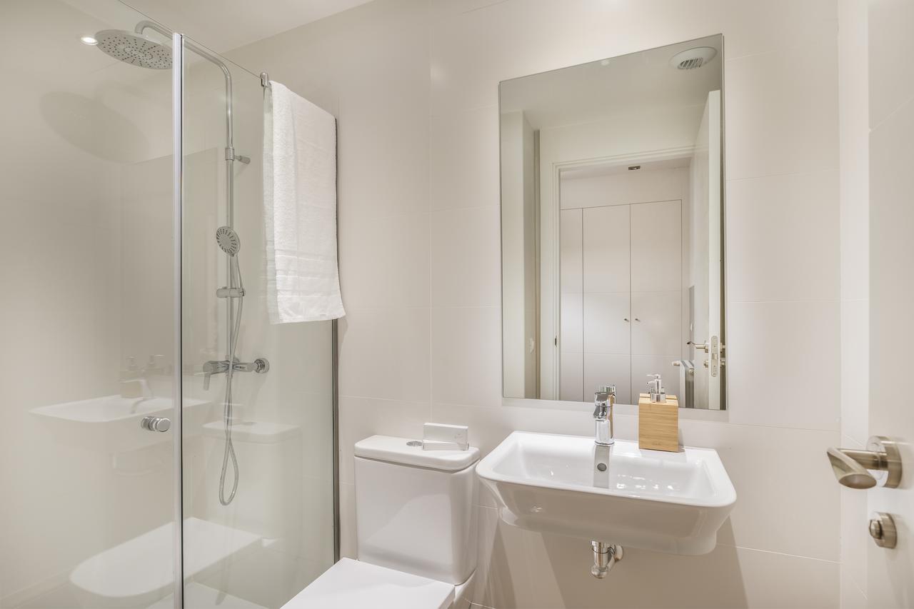 Slow Suites Bellas Artes Madrid Eksteriør billede